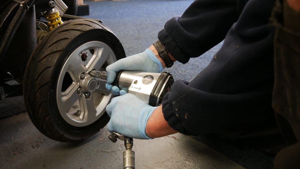 Pneumatic Screwdriver Wheel 1 scaled 2